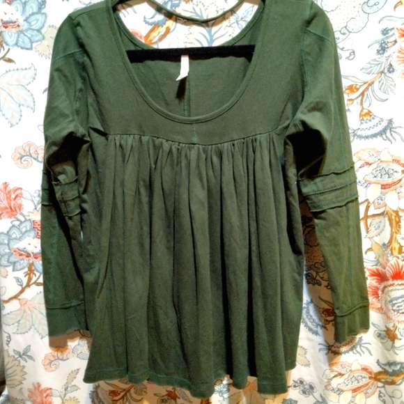 NWOT Avatar Black and Green Babydoll Tops - Picture 2 of 8